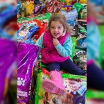 A Thief Stole All The Pet Food In An Animal Shelter, So The Community Came Together To Replace It All