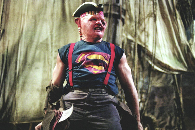 The Tragic Life Of ‘Goonies’ Actor John Matuszak Revealed | LifeDaily