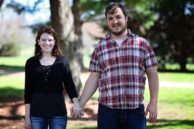 Jeff dan Rebecca Payne berdansa