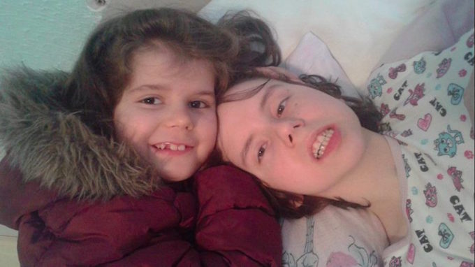 Danijela Kovacevik bersama anak kesayanganny