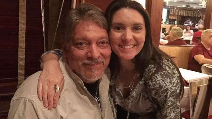 Jyll bersama anaknya