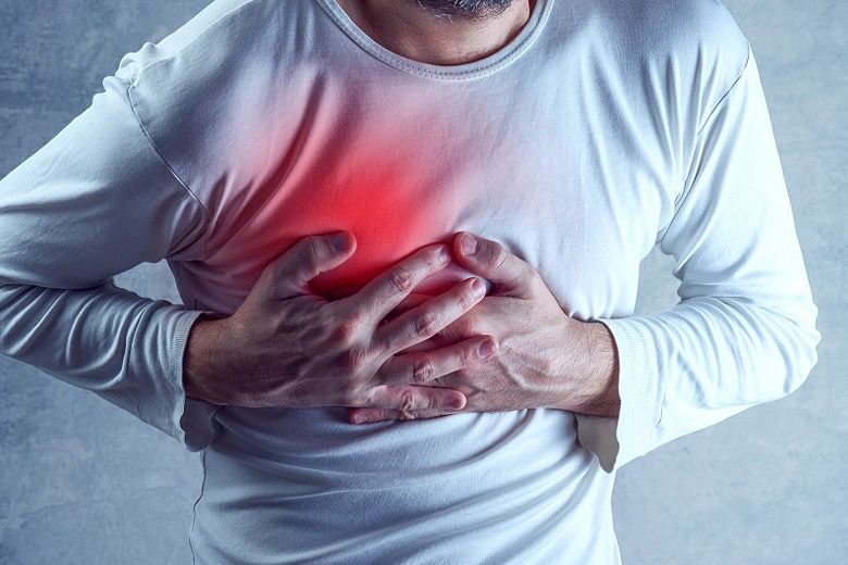 20 Early Warning Signs of a Heart Attack | LifeDaily