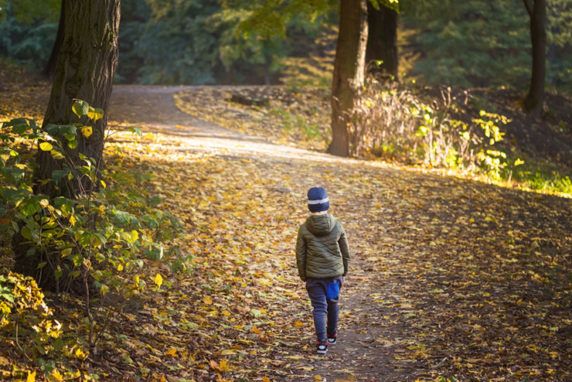 Six-Year-Old Lost Boy Treks 20 Miles Through Oregon Wilderness Before ...