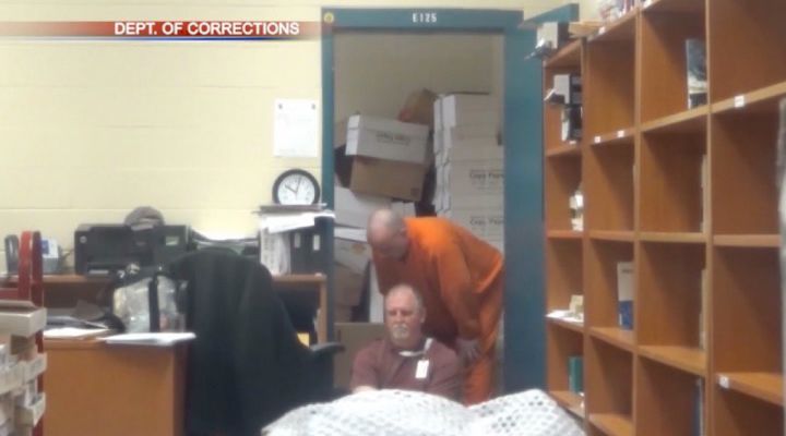 Arizona Inmate Hostage Story